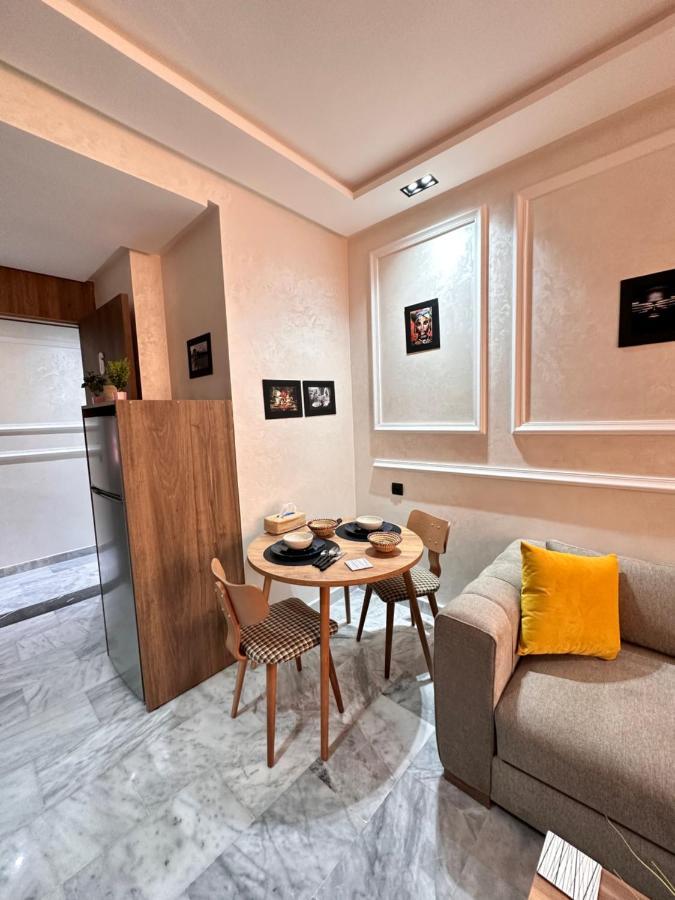 Luxueux Studio A Cote De Mcdo & Zara Maarif Casablanca Kültér fotó